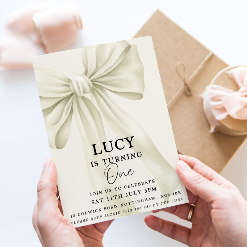 Elegant Bow First Birthday Invitation – Neutral Cream Design Bows